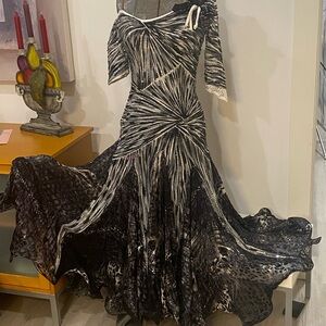 DORÉ Designs Ballgown or Competition Smooth Gown